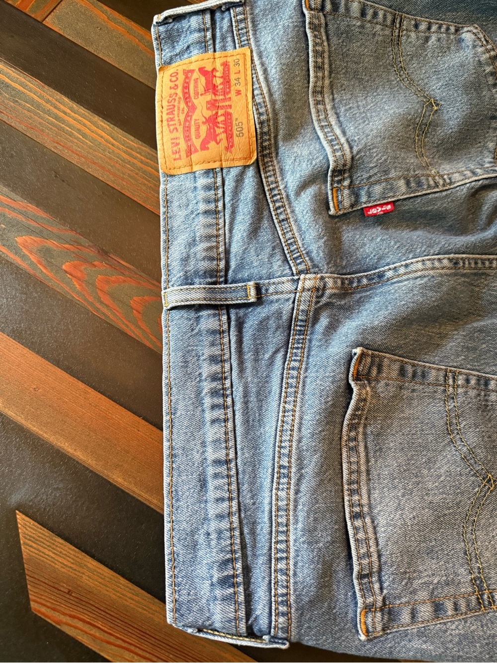 Men’s Levi’s 505 Jeans - Picture 9 of 9